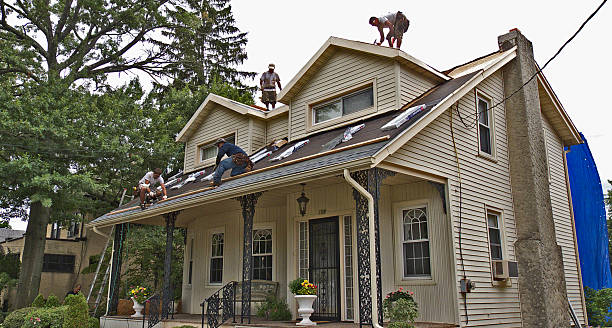 Best Best Roofing Contractors  in Montague, CA